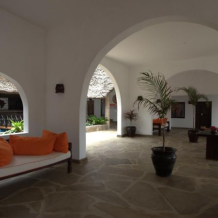 Hotel Jumbo Watamu Exterior foto
